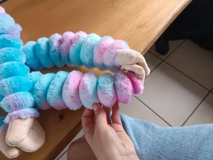 Peluche singe qui s'aggrippe - photo numéro 3