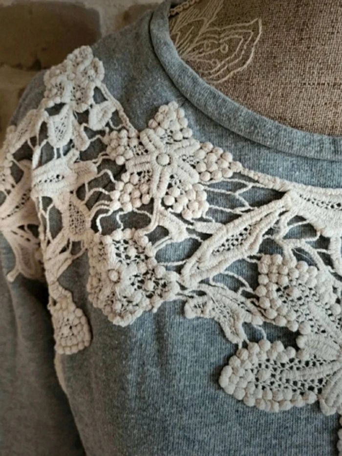 Sweat gris à dentelle blanche La Redoute S 36 - photo numéro 4