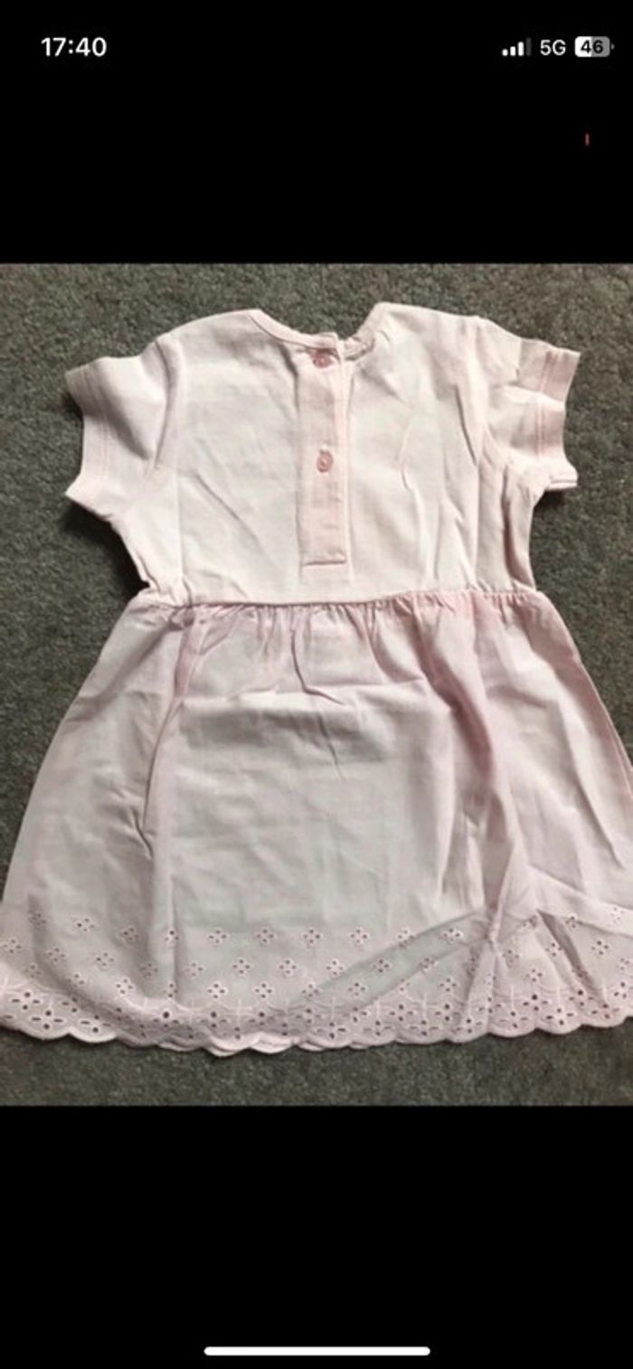 Robe d’été bébé rose Benetton 6-9 mois - photo numéro 2