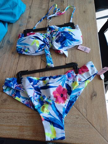 Maillot de bain ardene bas taille L haut taille M neuf