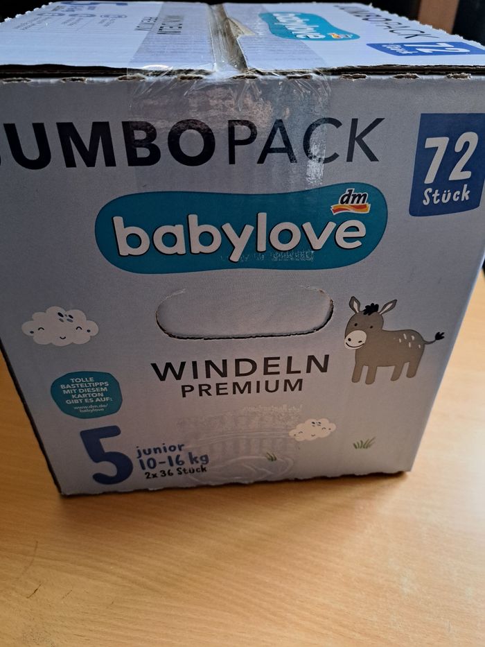 72 Couches babylove taille 5 - photo numéro 3