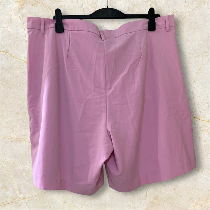 Short de tailleur - photo numéro 3