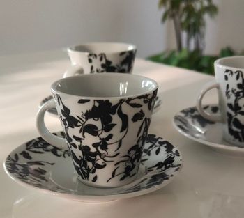 3 tasses / sous tasses expresso aux jolis motifs