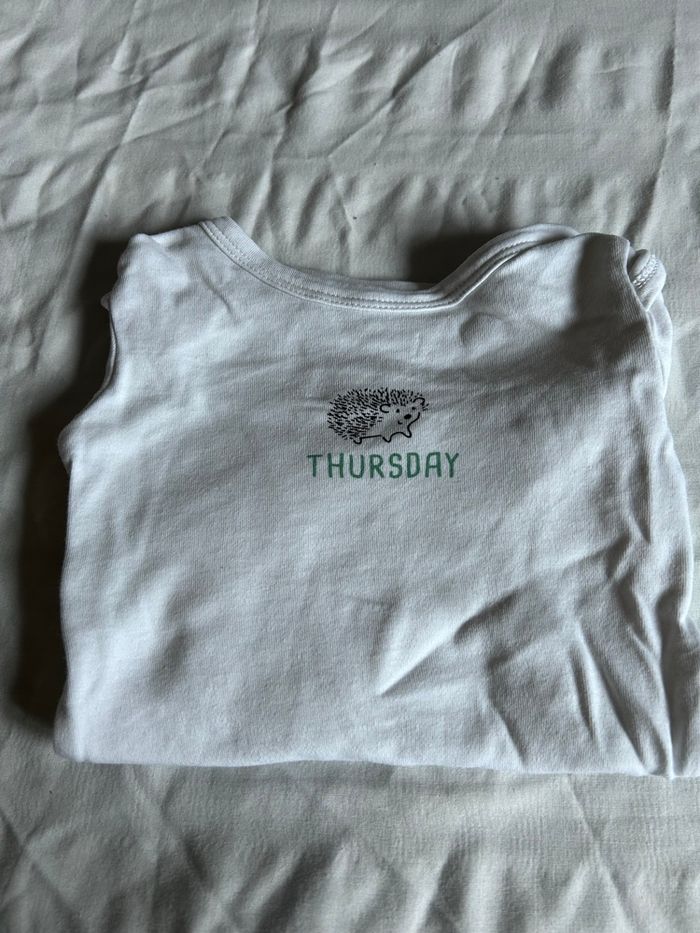 Lot de 6 bodys manche longue, taille 6 mois. - photo numéro 5