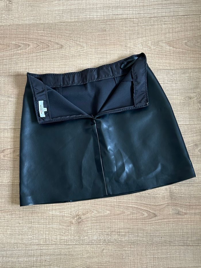 Jupe noire en simili cuir Morgan taille 42 comme neuve - photo numéro 9