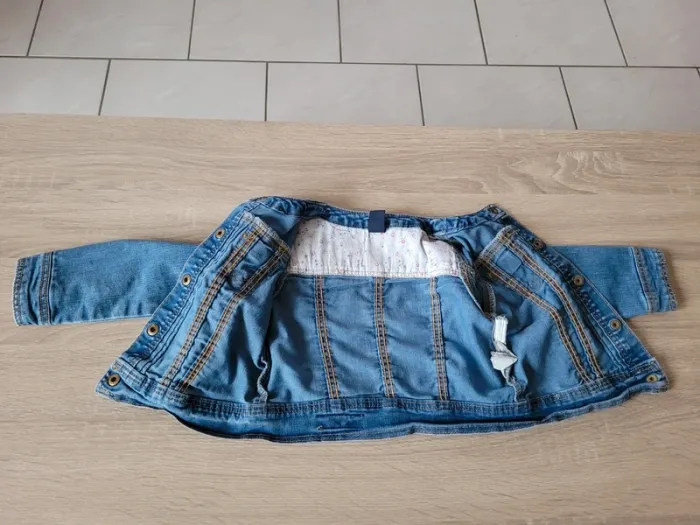 Veste en jean's fille en 12/18 mois - photo numéro 3