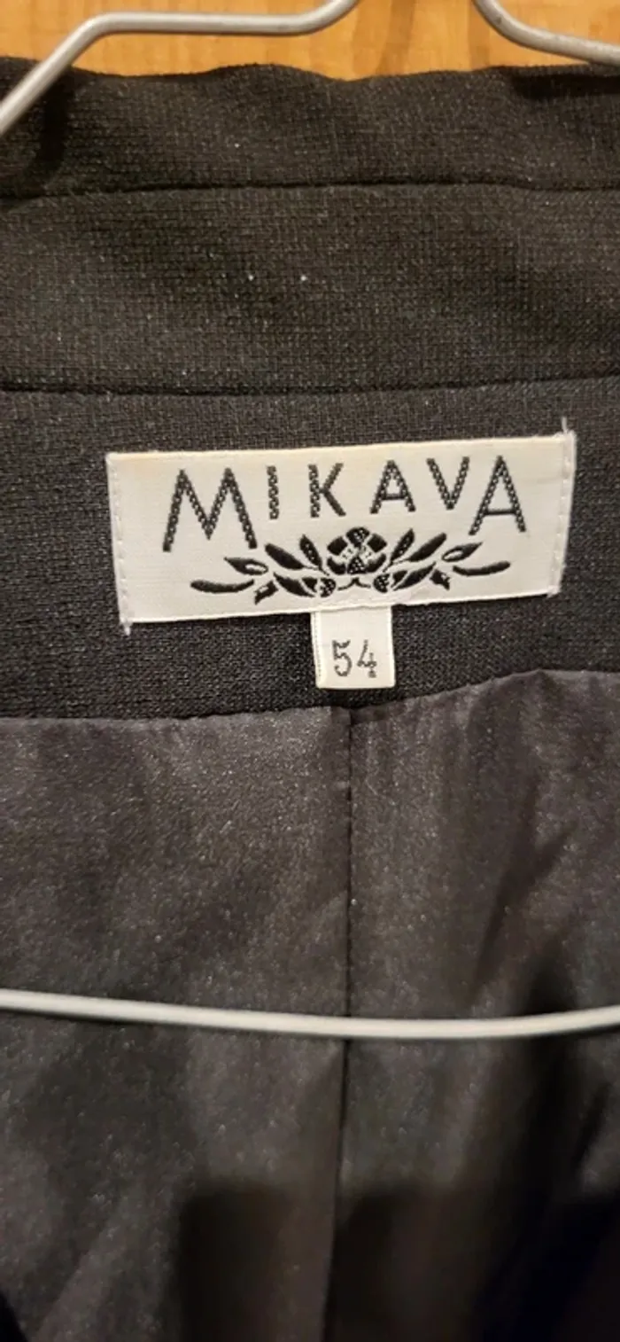 Veste blazer femme Mikava noire – Taille 54 – Noir - Très bon état - photo numéro 5