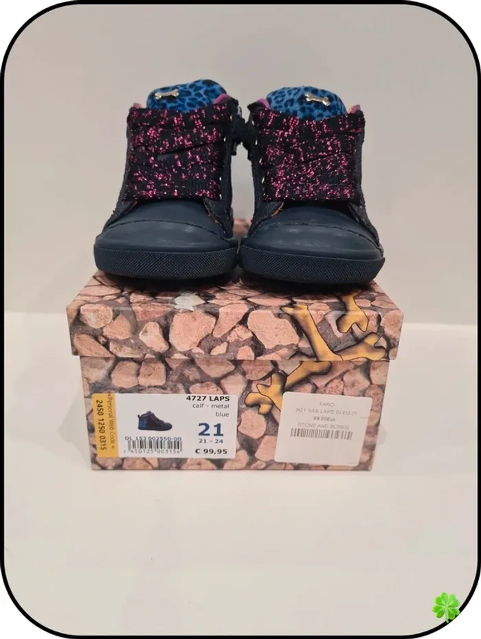 Chaussures Stones and Bones taille 21 - photo numéro 3