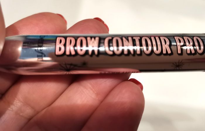Stylo eye brow "Benefit" - photo numéro 2