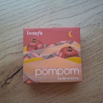 Blush Pompom benefit