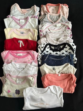 Lot 38 bodies fille