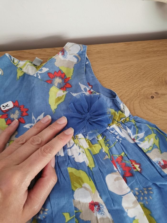 Robe bleue d'été aux motifs fleuris colorés 12mois - photo numéro 4
