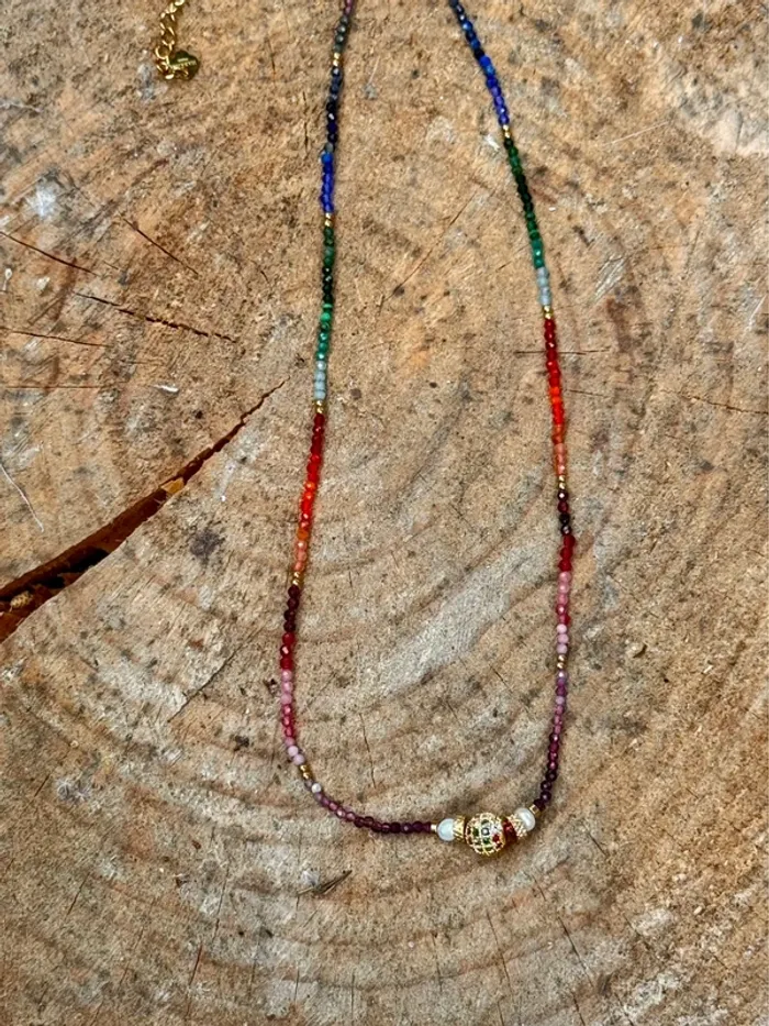 Collier habaha Paris réglable perles d’eau douces et naturelles multicolores grigri cristaux - photo numéro 7