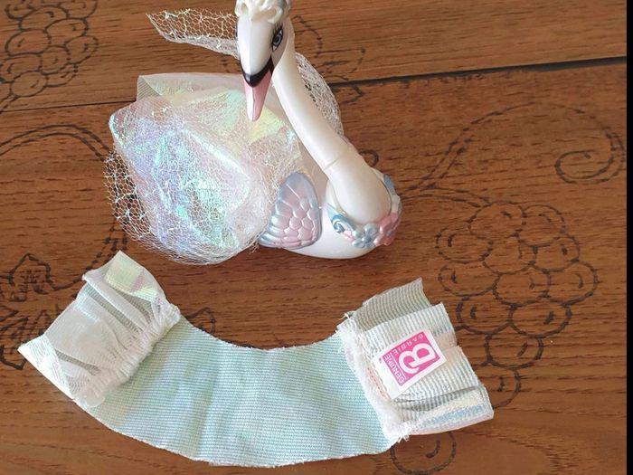 Cheval Licorne  du  lac  des cygnes  Barbie  Mattel  + cygne  et accessoires - photo numéro 17