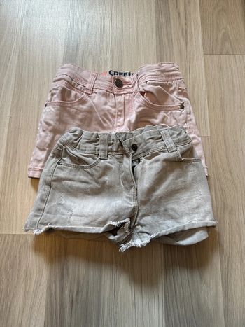 Lot 2 shorts
