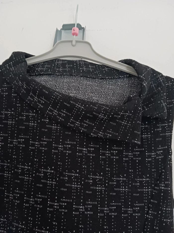Robe noire sans manches Taille L40 - photo numéro 2