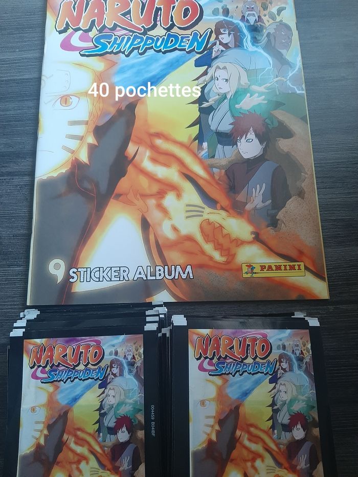 Lot album Panini Naruto avec 40 pochettes neuves