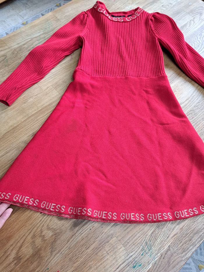 Magnifique robe Guess 5 ans - photo numéro 3