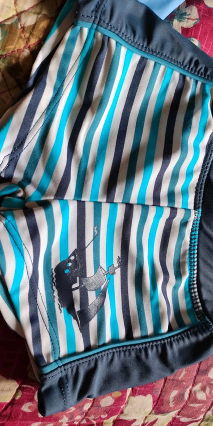 Lot 2 maillots de bain 12 et 18 mois - photo numéro 2