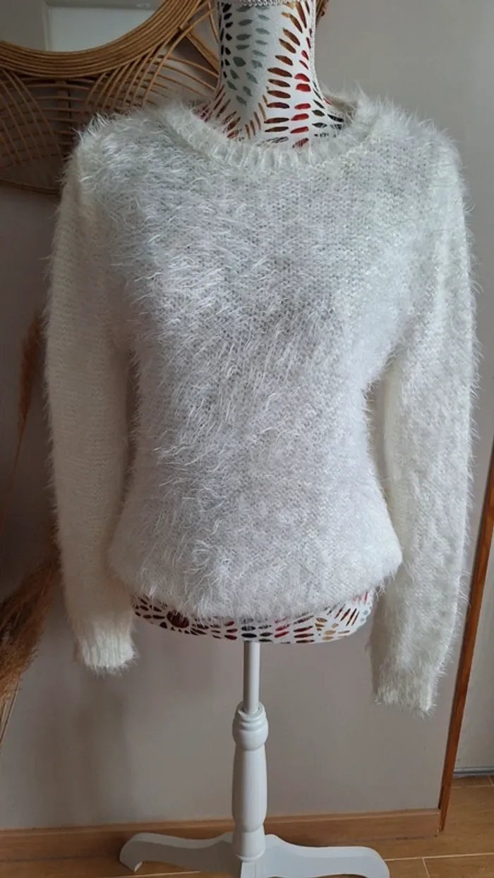 Pull blanc tout doux 38/40 Afibel