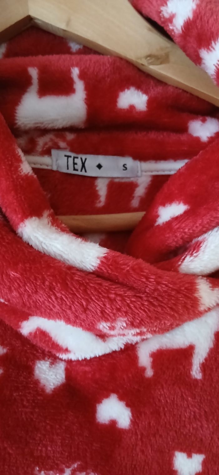 Poncho de Noël 🎄 - photo numéro 2