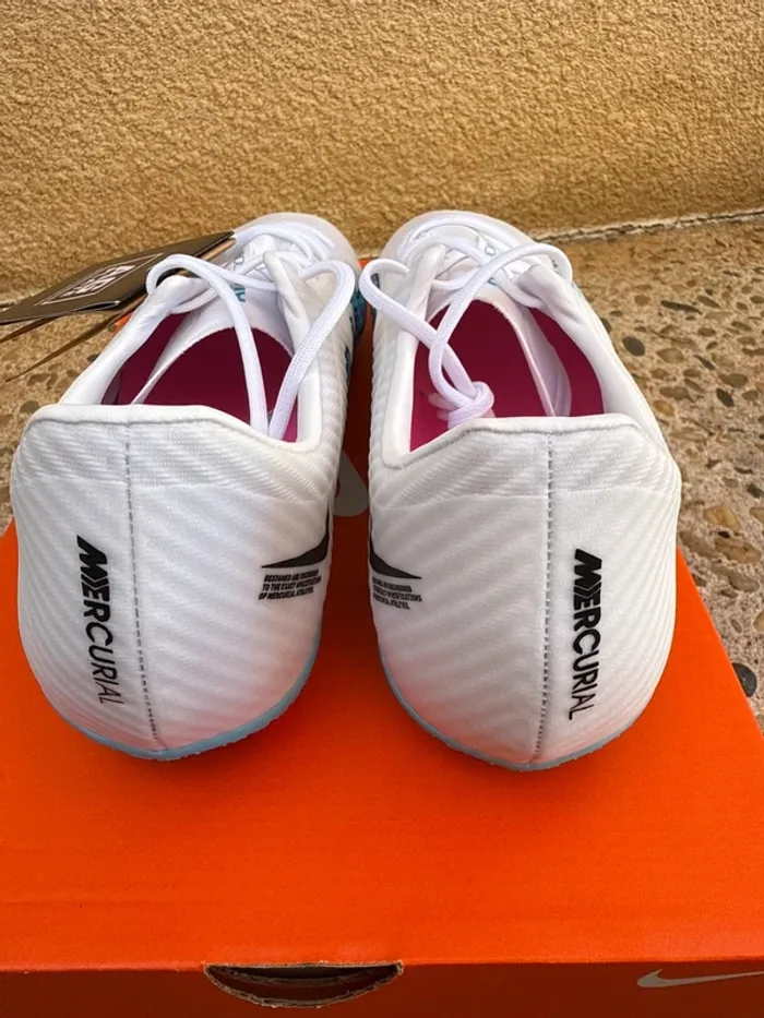 Crampon Nike Zoom Vapor 15 Academy AG – Neufs | Taille 45 | Modèle Dynamique - photo numéro 8
