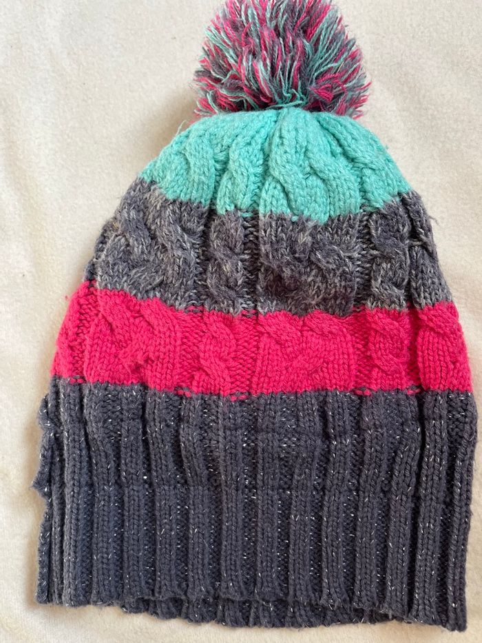 Bonnet pompon 6 ans - photo numéro 4