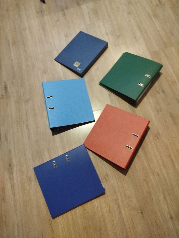 Lot de classeur de taille différente