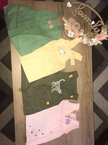 Lot de 4 robes d’été 12 mois