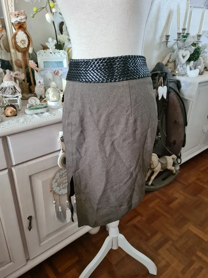 Jupe asymétrique marron/kaki Taille 38