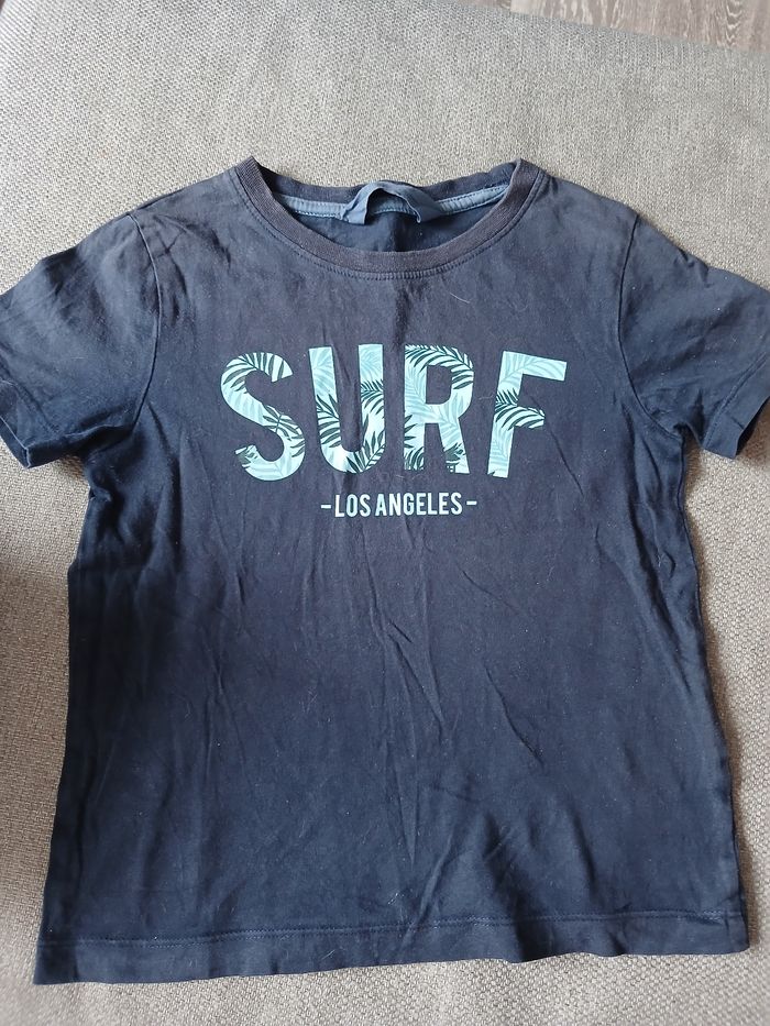 Lot t-shirts 4 ans - photo numéro 3