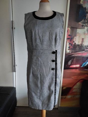 Robe vintage pop T 4 (40/42)