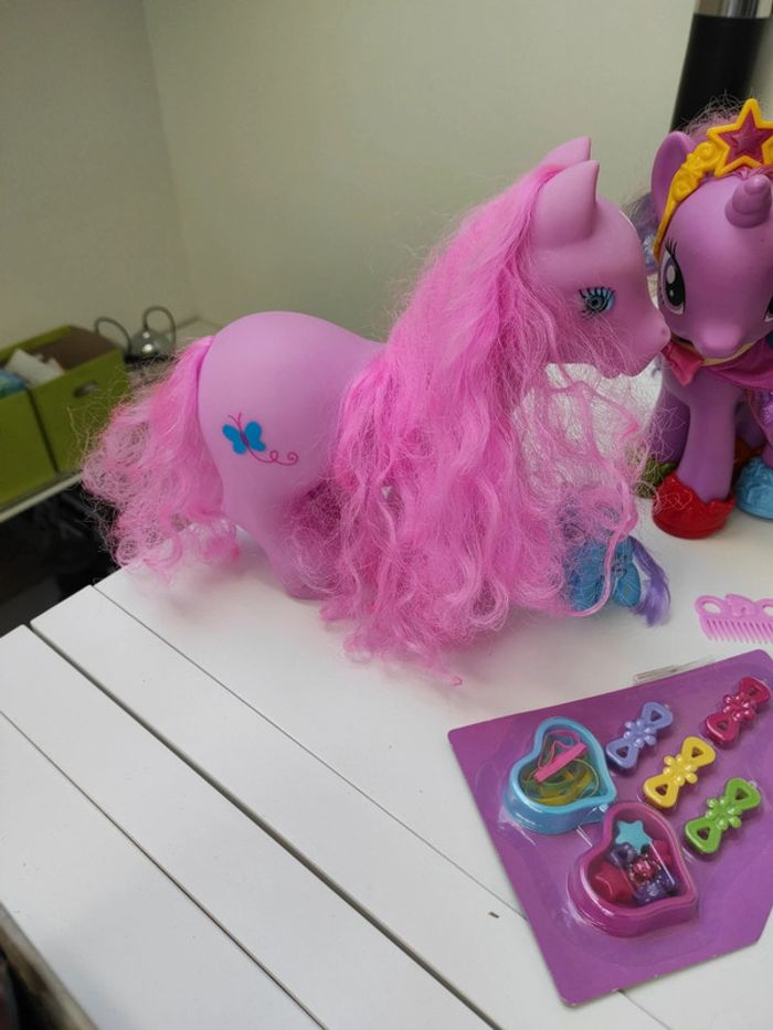 Lot poneys en plastique - photo numéro 4