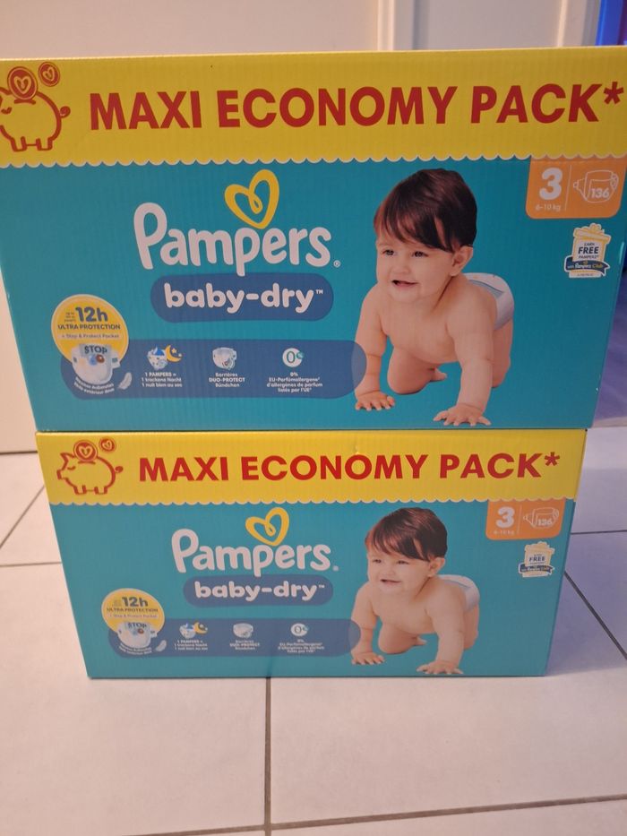 2 cartons Pampers taille 3