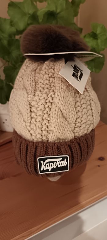 Bonnet tricolore à pompon Kaporal