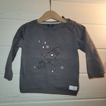 Pull fusée Kiabi 18 mois