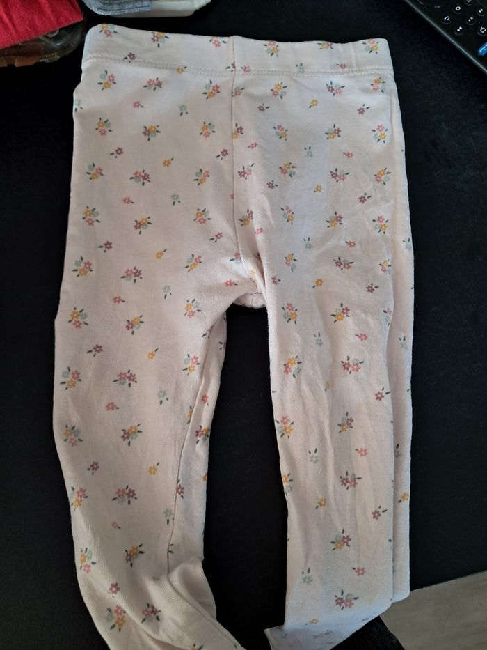Legging fin kiabi 18 mois
