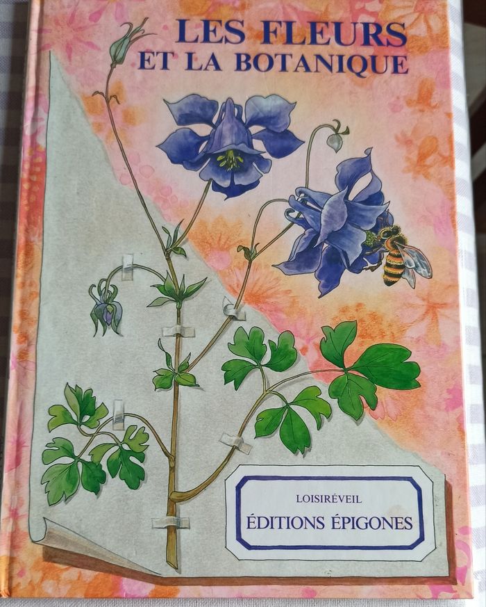 💐 Livre les fleurs et la botanique Epigones 💐