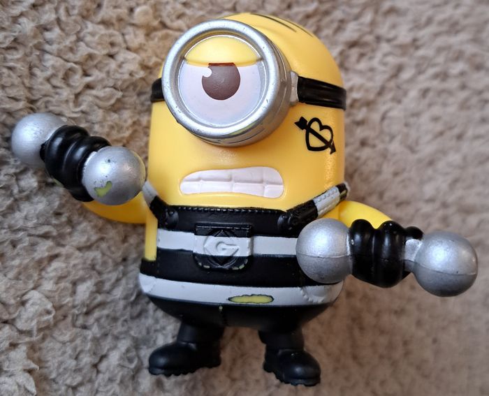 🪆 Figurine Les Minions prisonnier McDo 2017