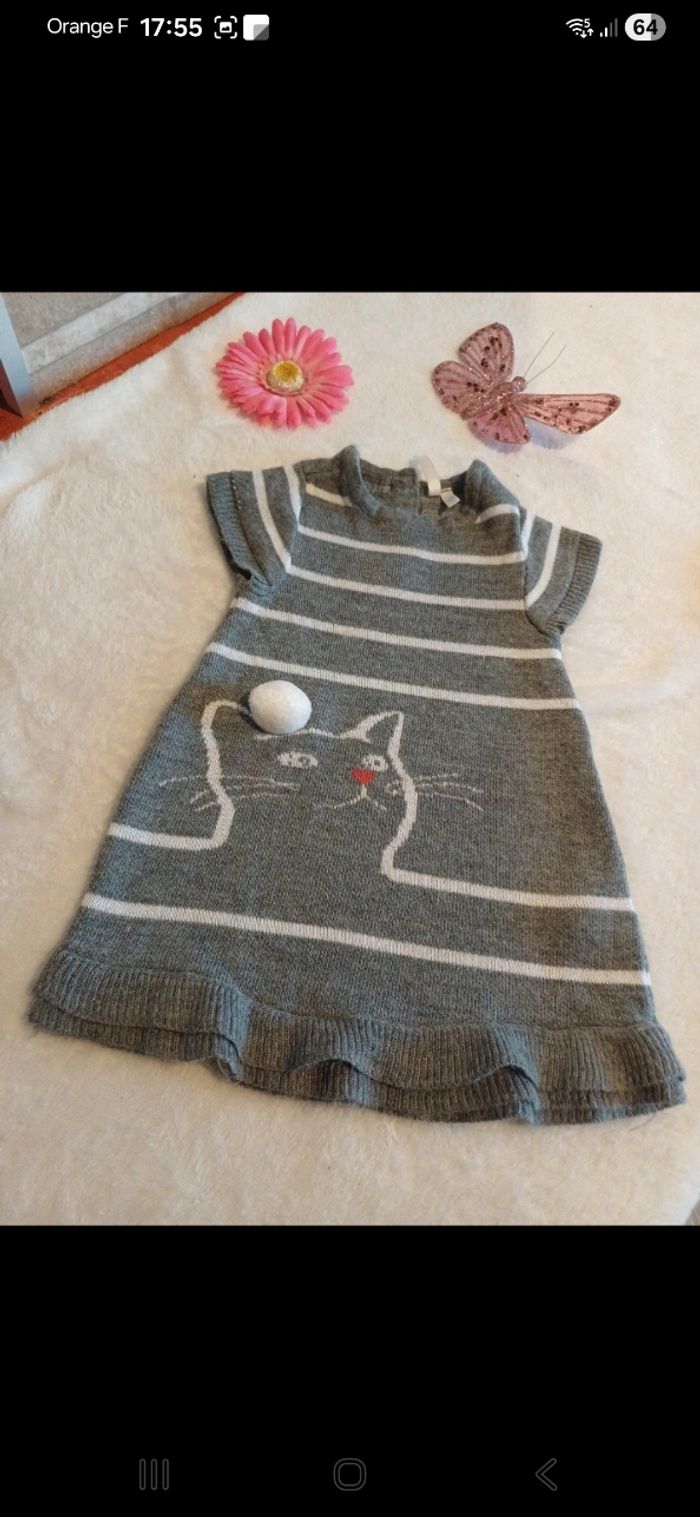 Robe bébé taille 6 mois - photo numéro 1