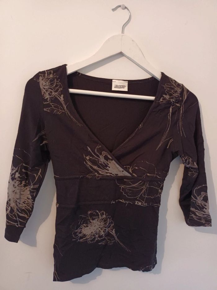 Haut noir et gris t40