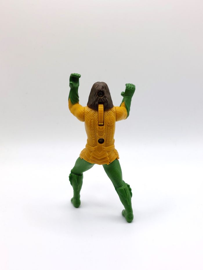 Figurine Aquaman DC Comics Burger King 2018 10,5 cm - photo numéro 2