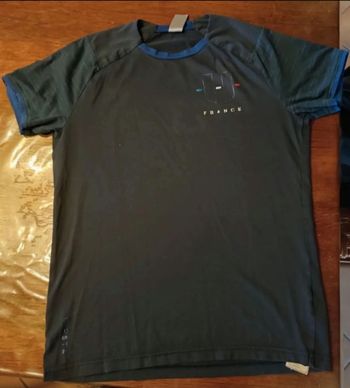 T-shirt kispta enfant taille S