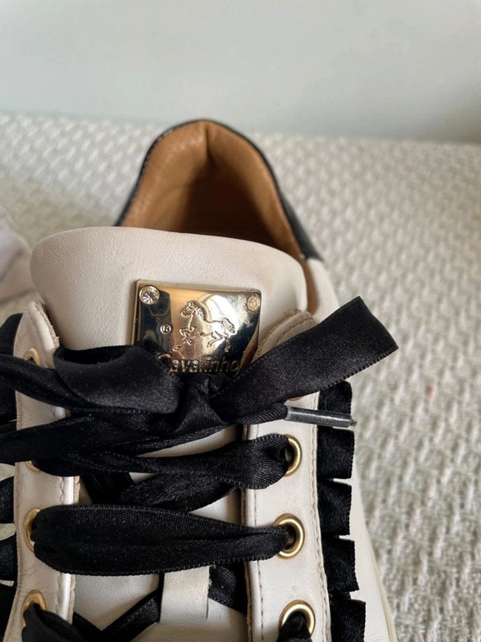 Baskets blancs avec lacets noir Cavalinho. - photo numéro 5