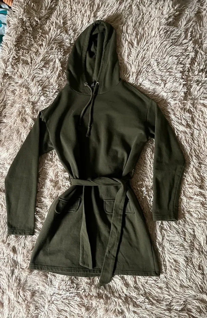 Beautiful khaki dress with a belt and hood, size XS