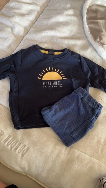 Ensemble petit soleil tape à l’œil