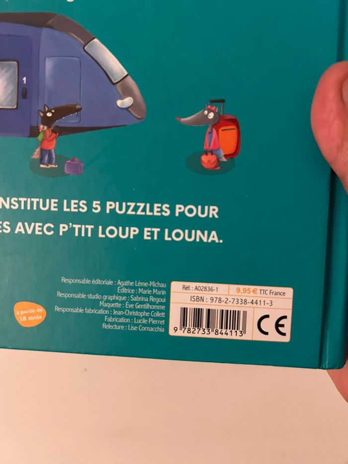 Petit loup découvre les véhicules - photo numéro 2