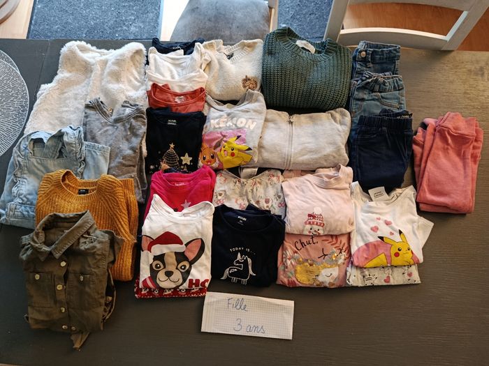 Lot vêtements fille 3 ans - photo numéro 4