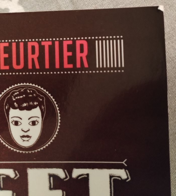 Livre " Sweet Sixteen" - photo numéro 5