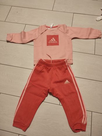 Ensemble adidas